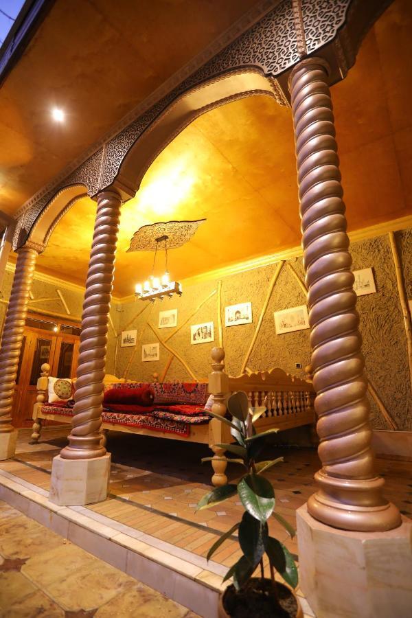Ferienwohnung "S E A S O N S" Samarkand Exterior foto